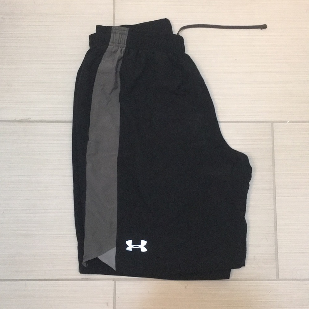 🔥 Under Armor Heat Gear Shorts